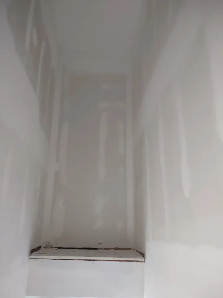 Floors, Tile & Drywall: Drywall View 2