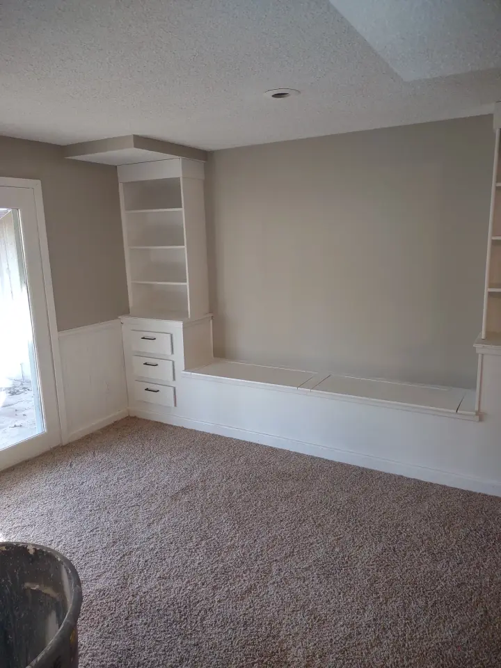 Flip C Renovation: Built-ins and bench