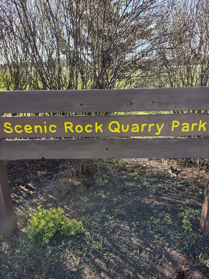 Exterior & Additional Details: Scenic Rock Quarry Park sign